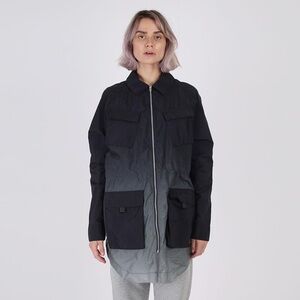 Nike air Jordan coat jacket 
Lightweight jacket